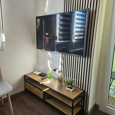 Modern S22 * Nis