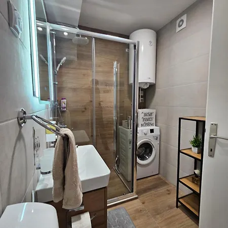 Modern S22 * Nis