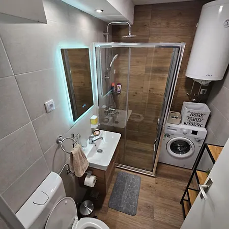 Modern S22 Apartment Nis