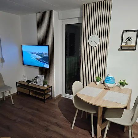 Modern S22 Apartment Nis